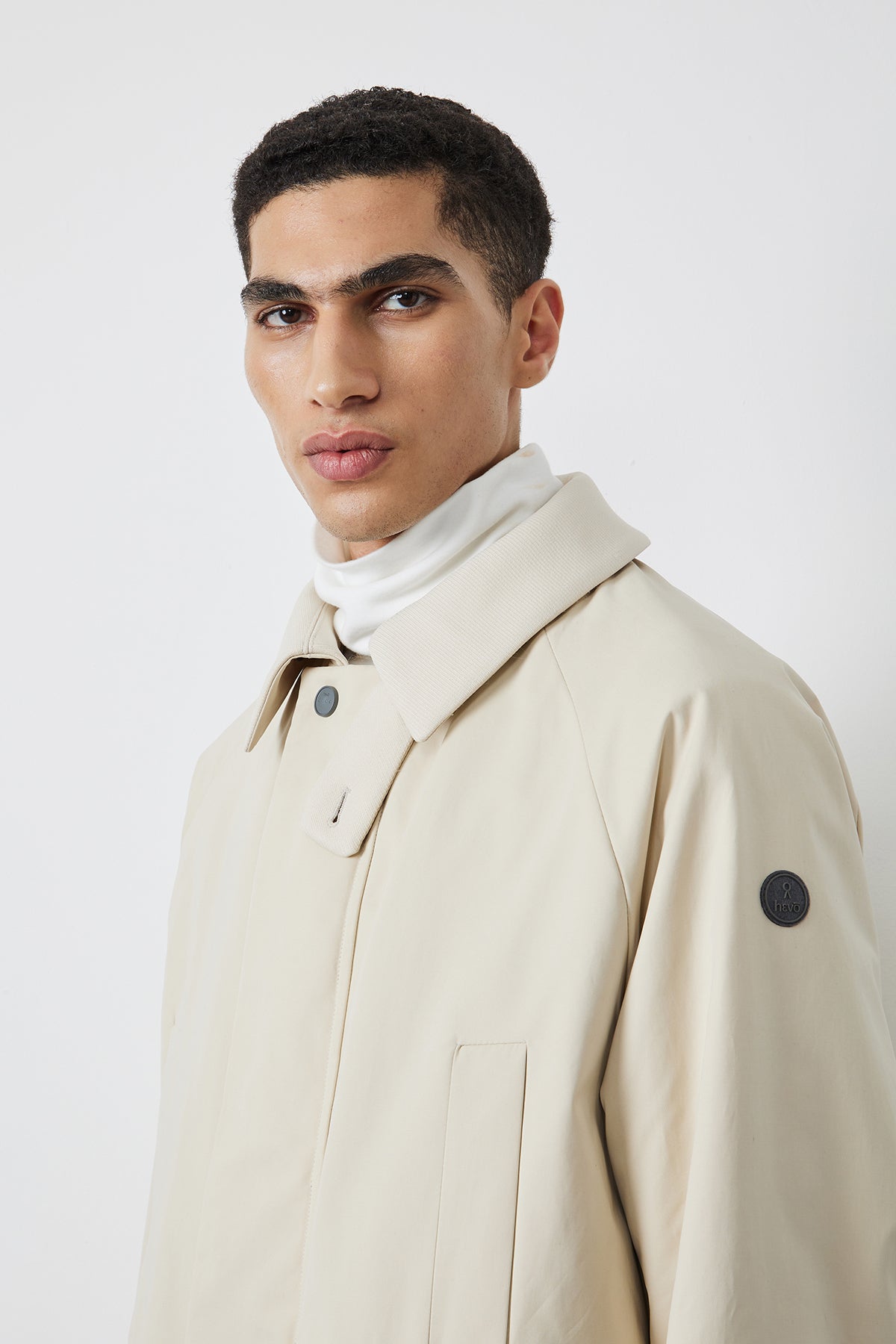 beige