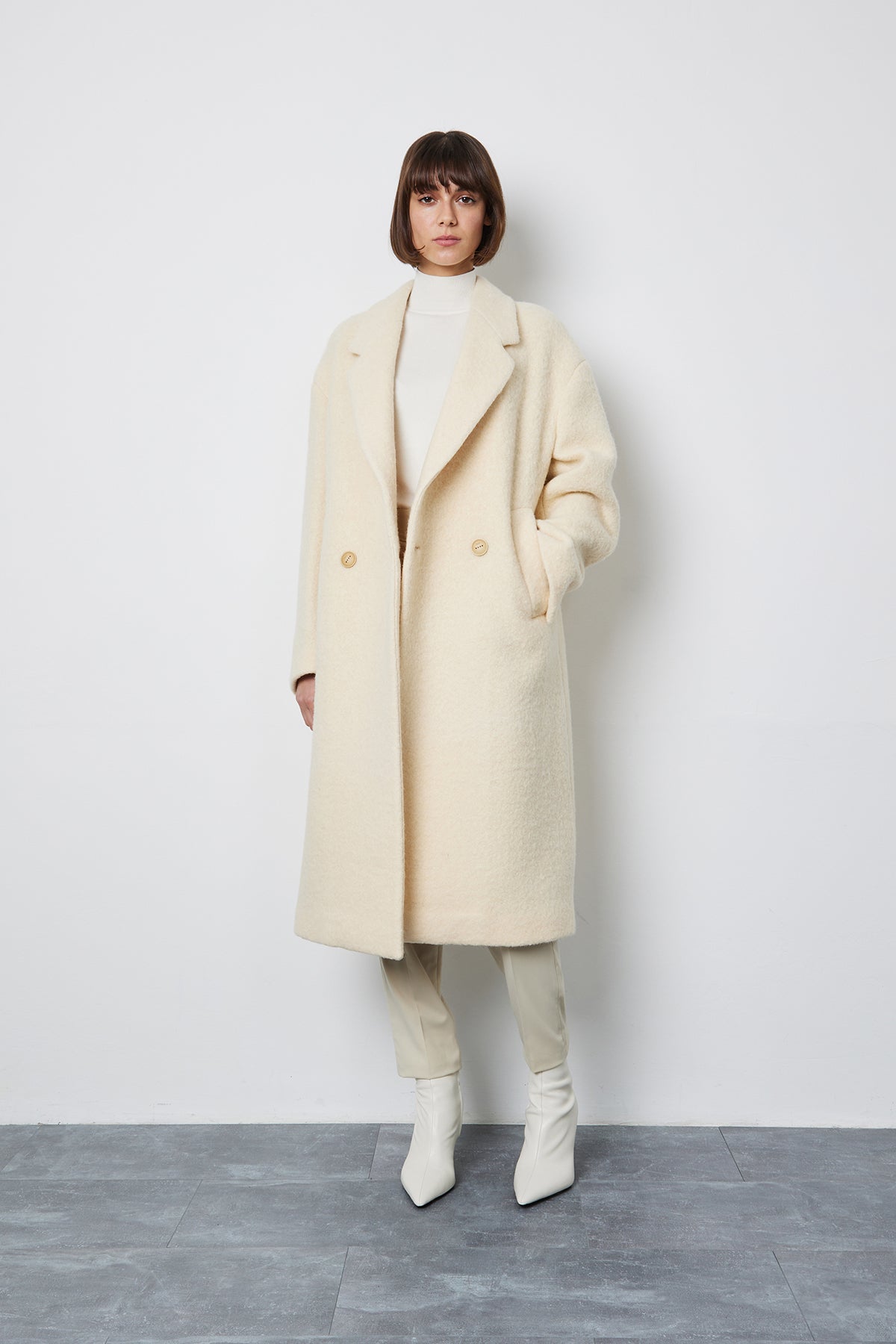 beige