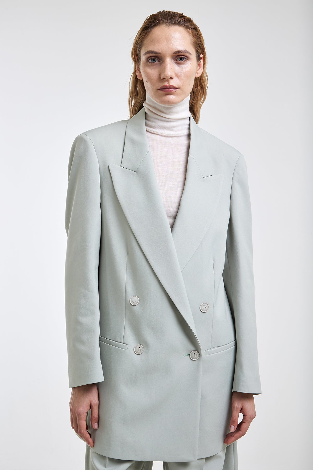 Acaya suit