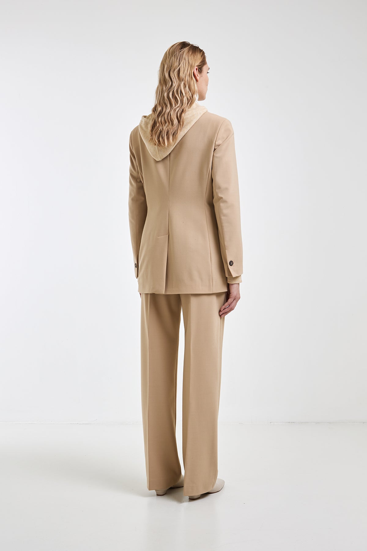 Frigole suit