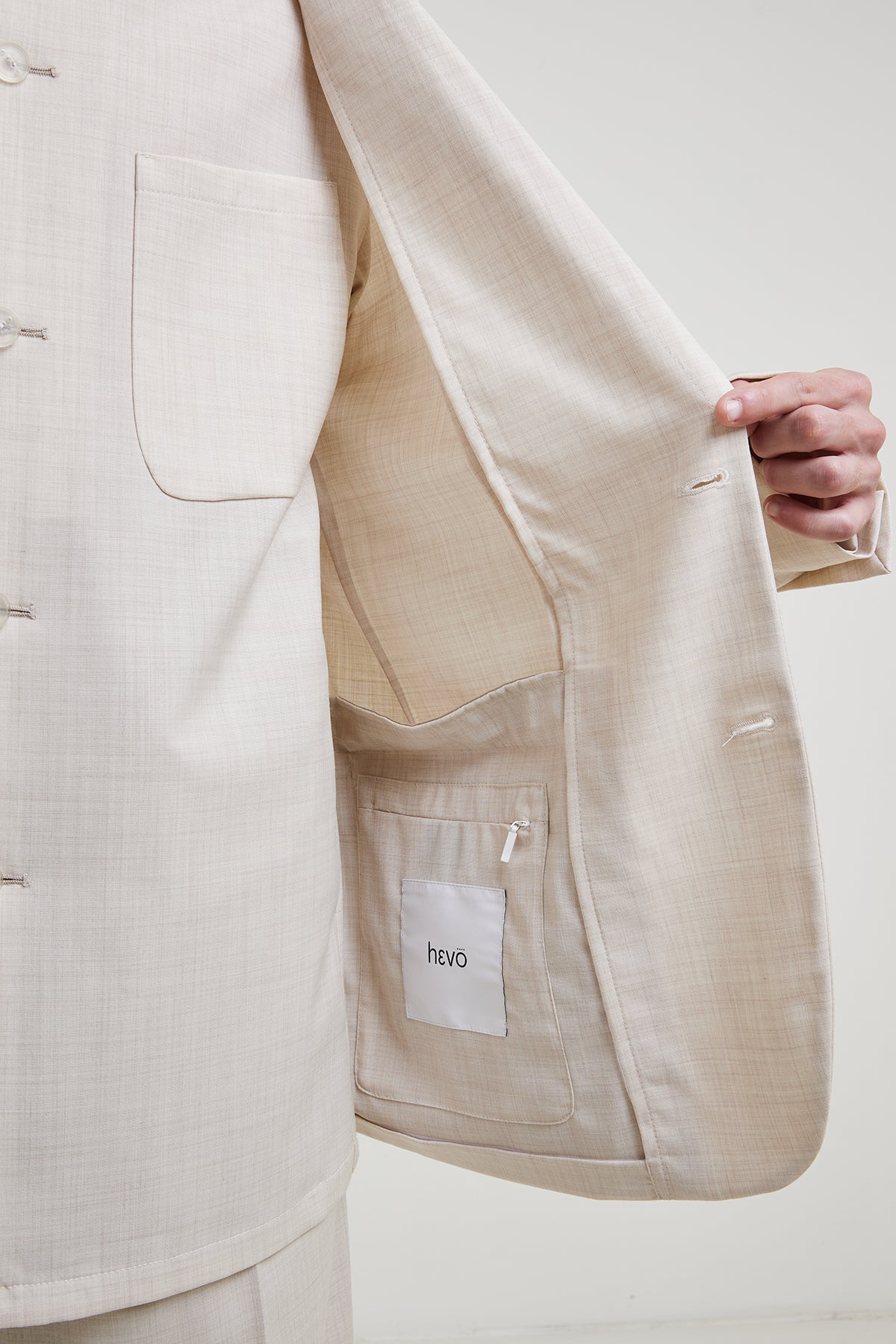 Galatina Suit