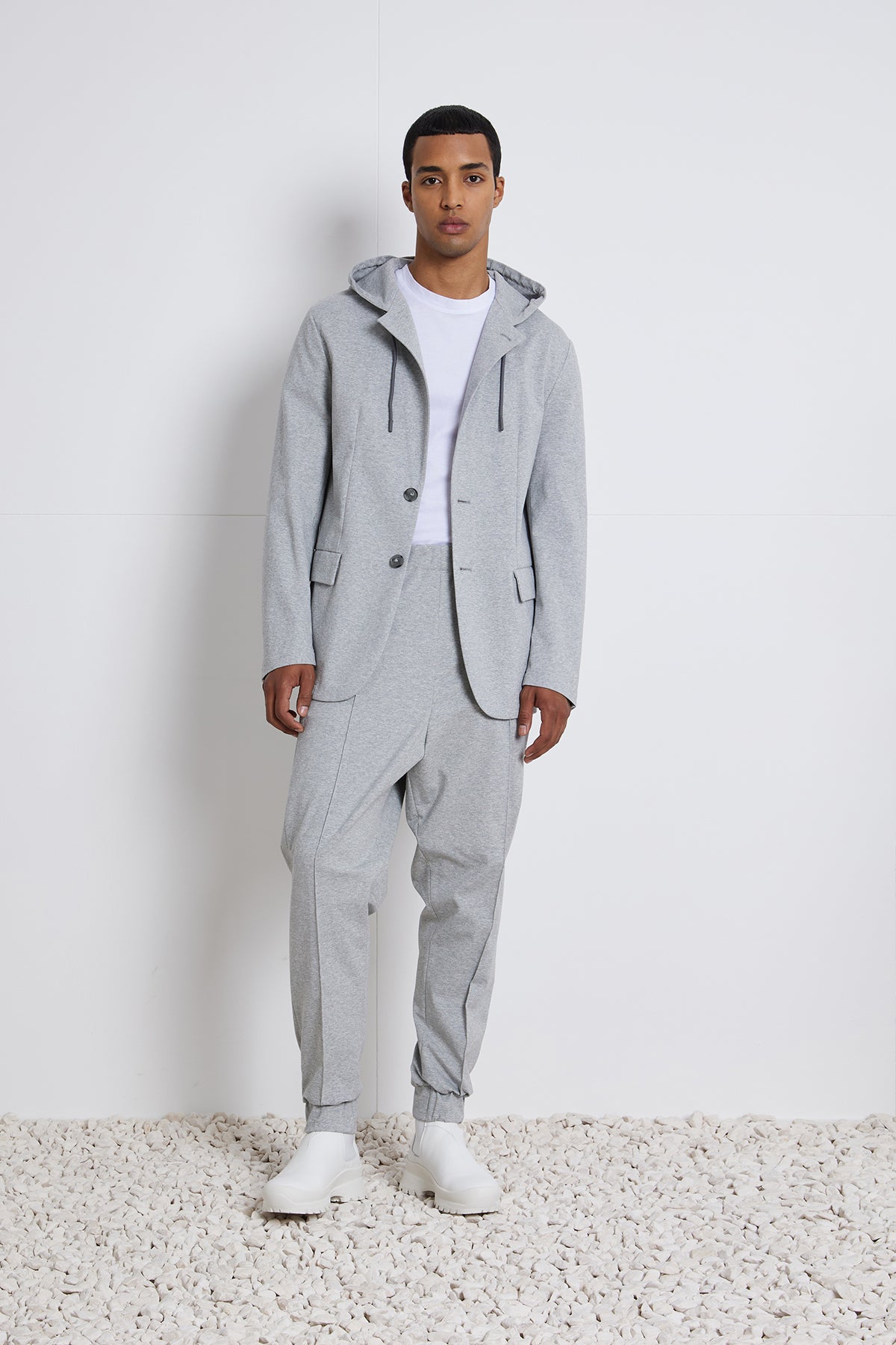 grigio chiaro