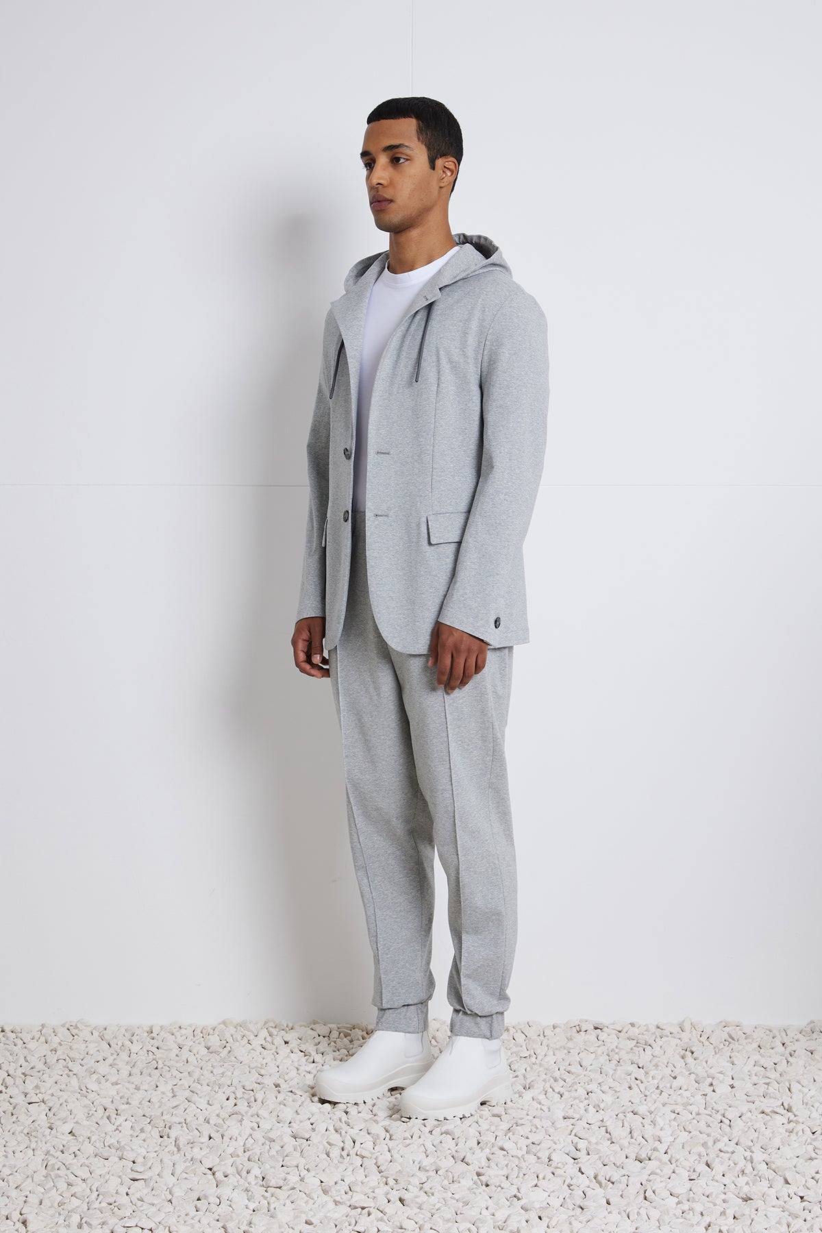 grigio chiaro