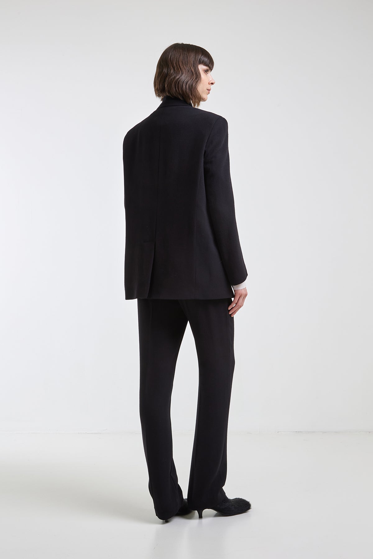 Sandana suit