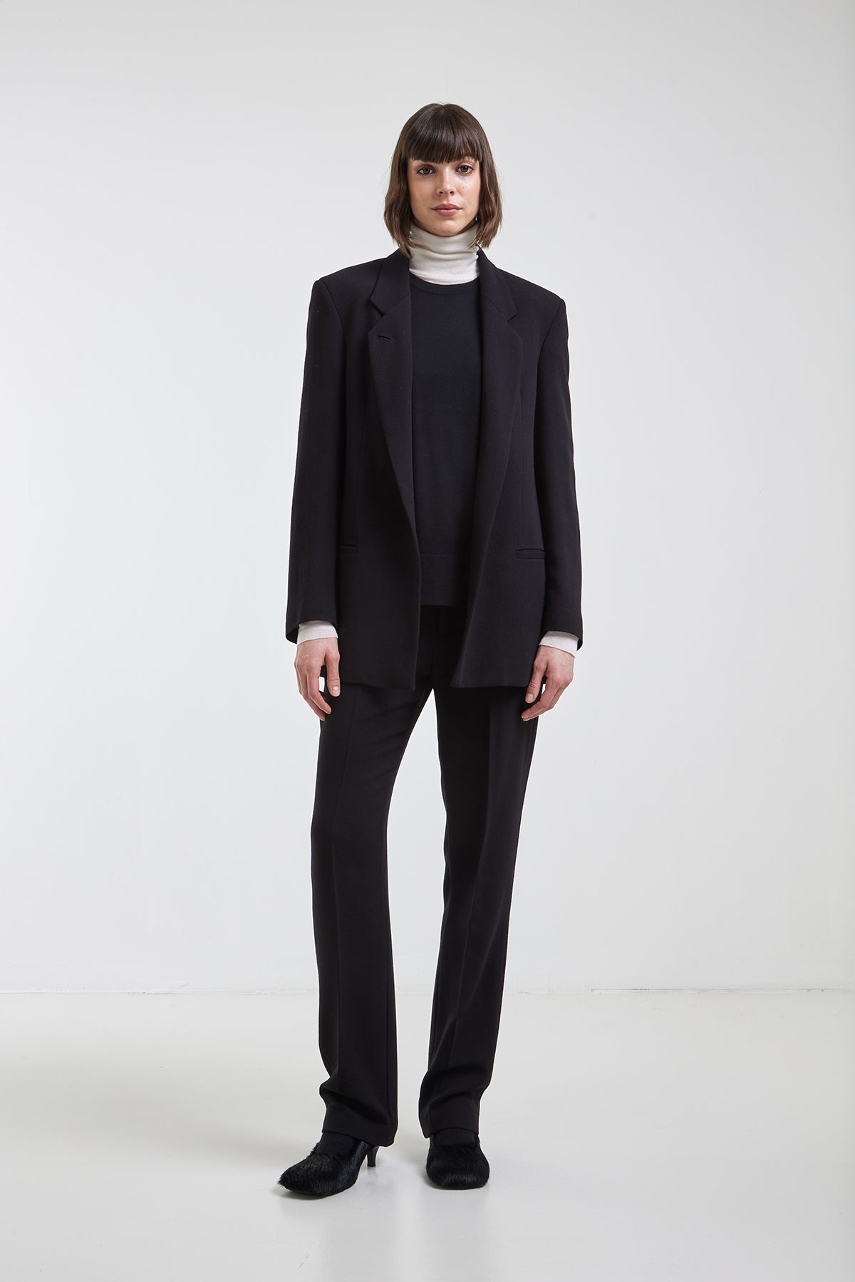Sandana suit