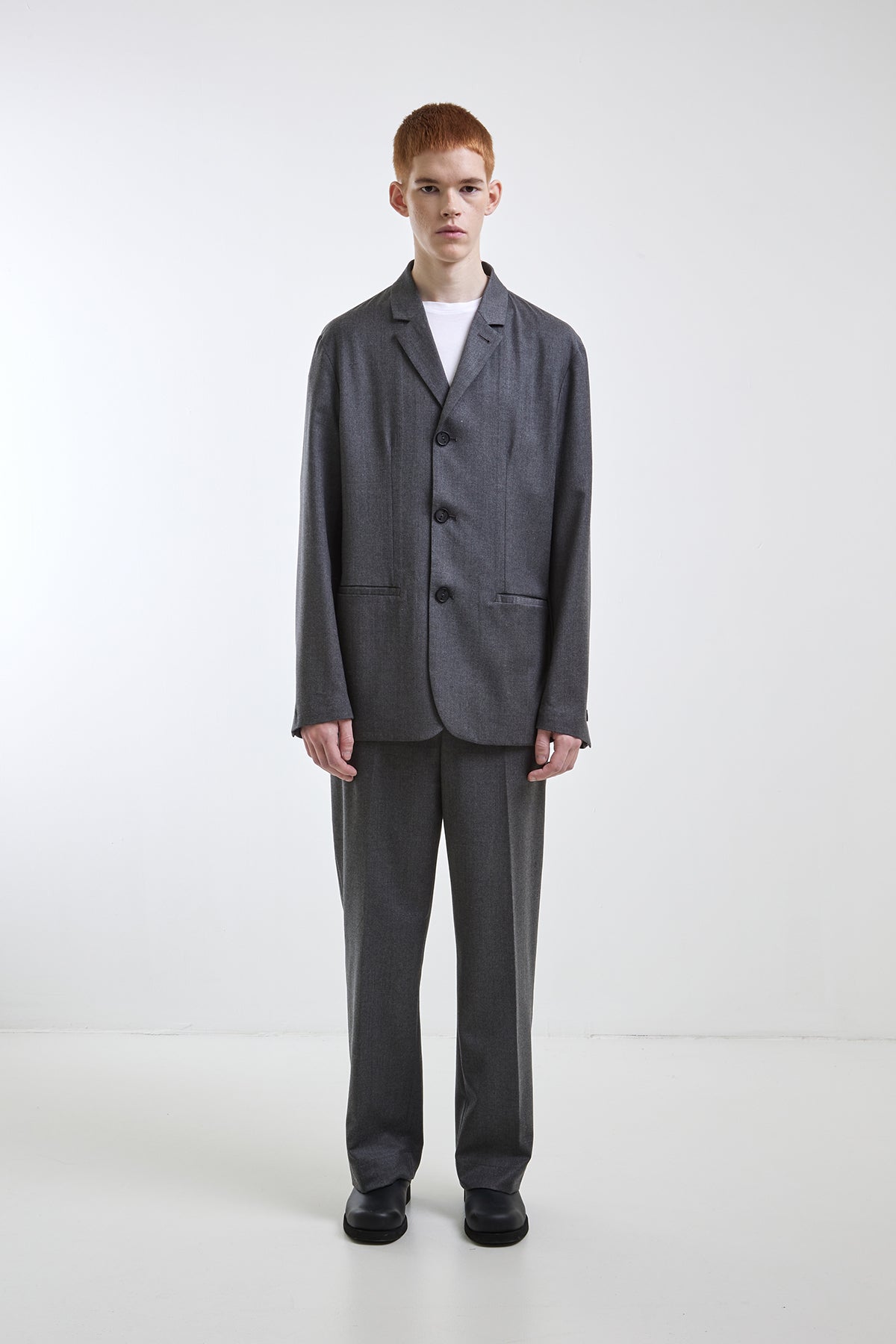 Surano suit