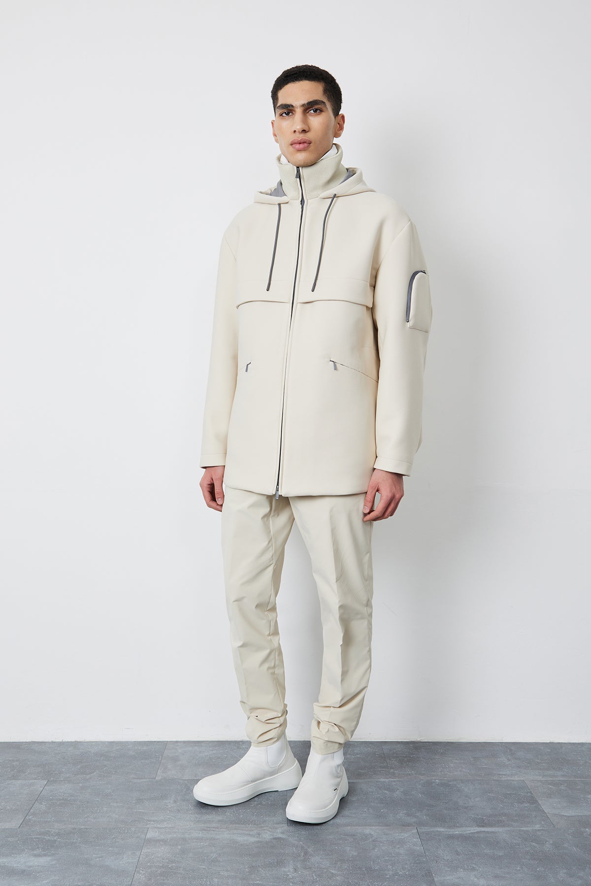 beige