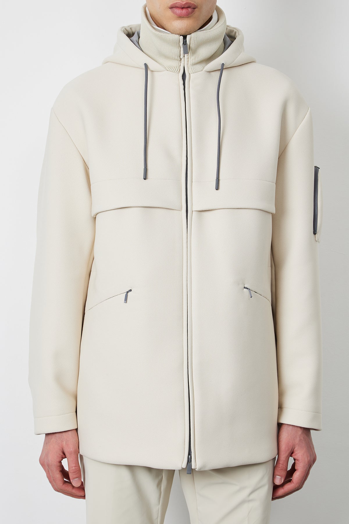 beige